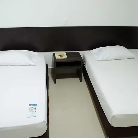 Olas Mamonal Hotel