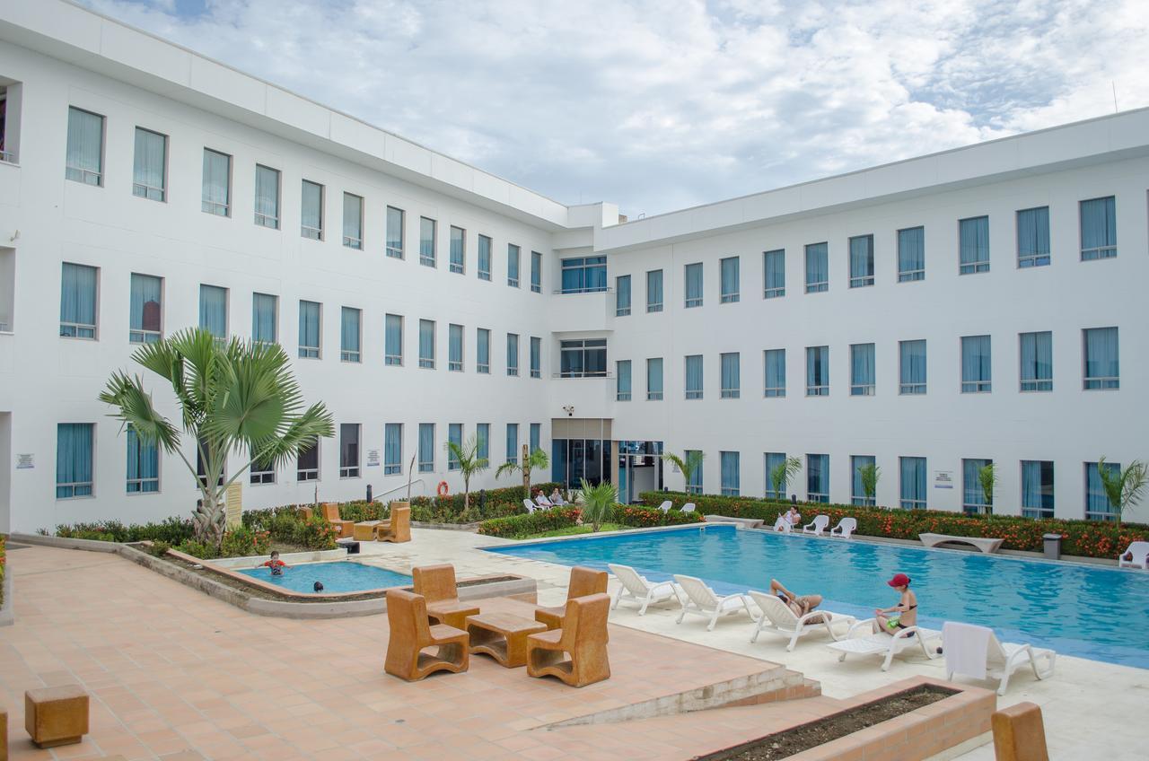 Olas Mamonal * Cartagena