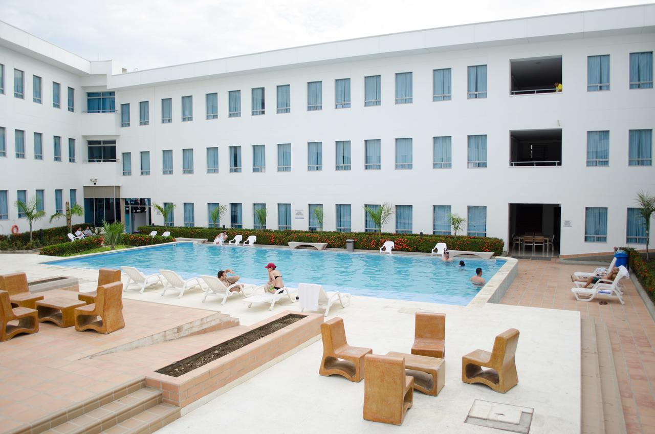 Olas Mamonal * Cartagena