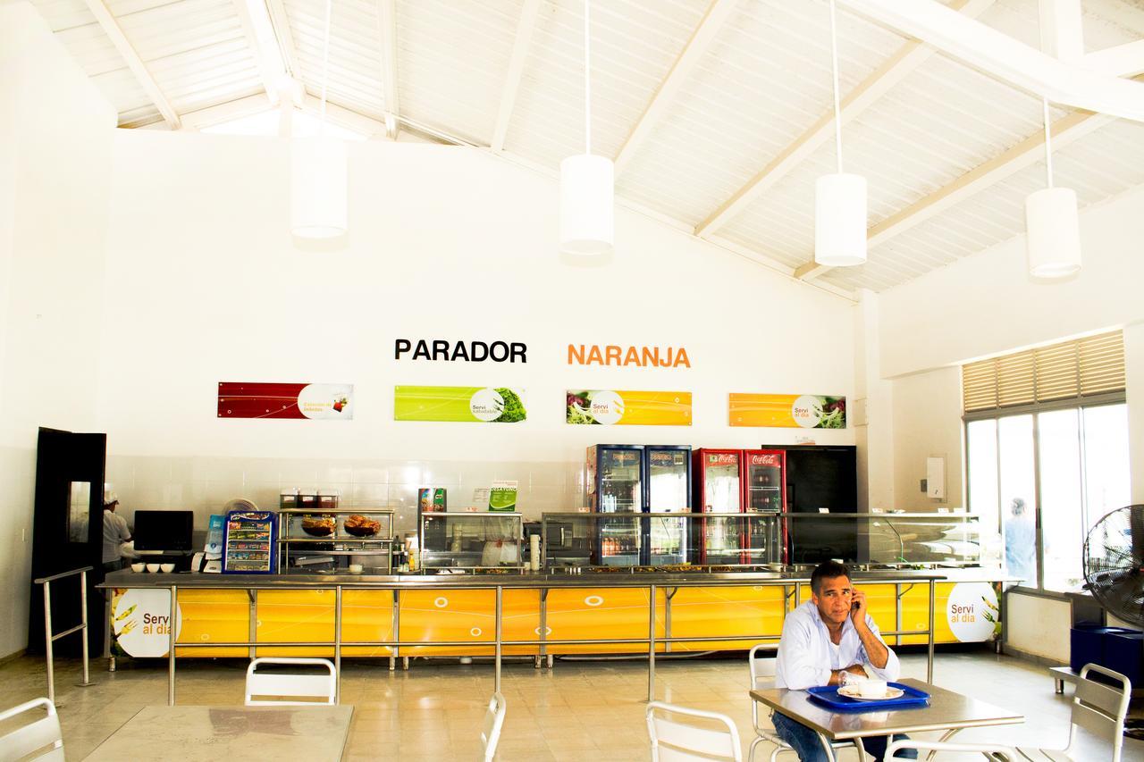 Olas Mamonal Hotel *